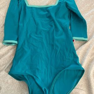 YUMIKO adult small w bust panel.